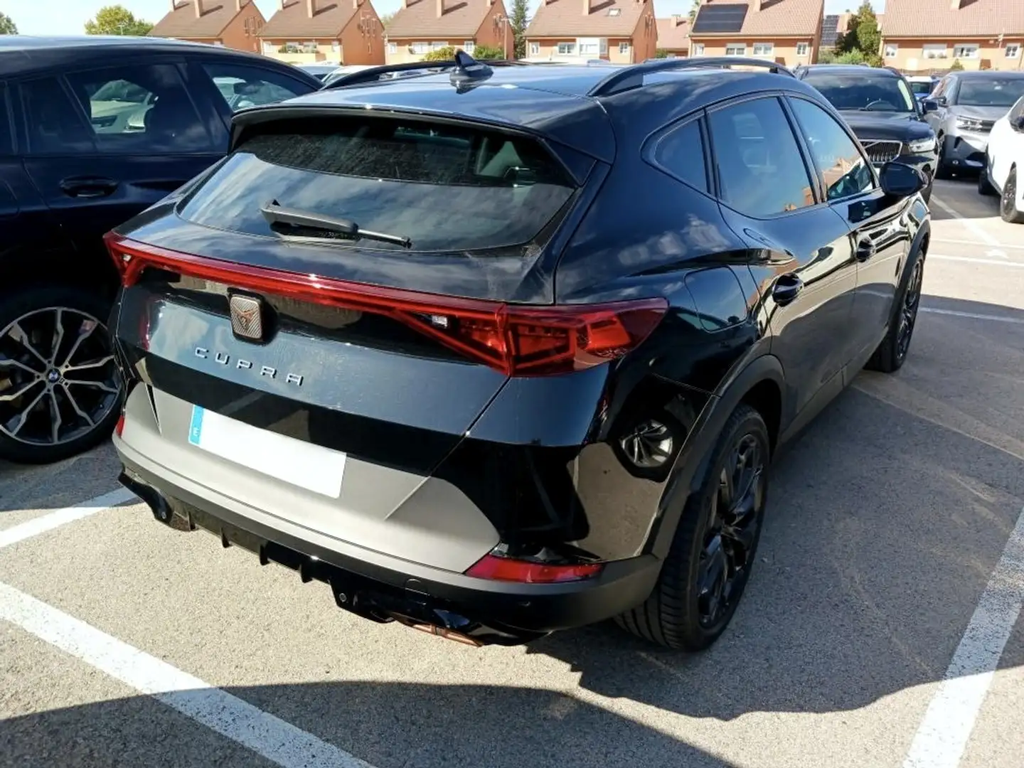 CUPRA Formentor 1.4 e-Hybrid 245 VZ DSG Schwarz - 2