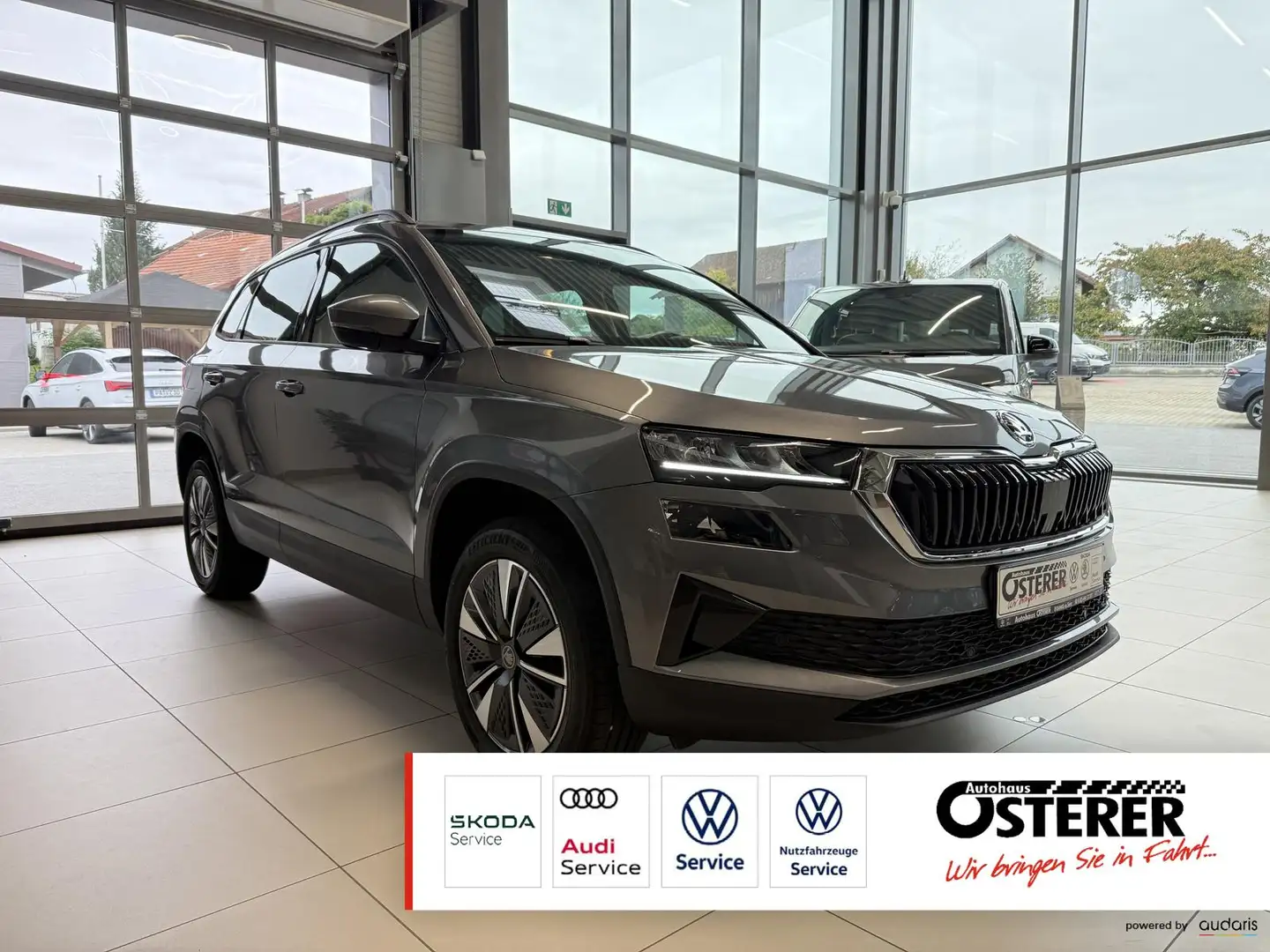 Skoda Karoq 1.5 TSI Selection DSG 4 Jahre Garantie AHK Rückfa Gris - 1