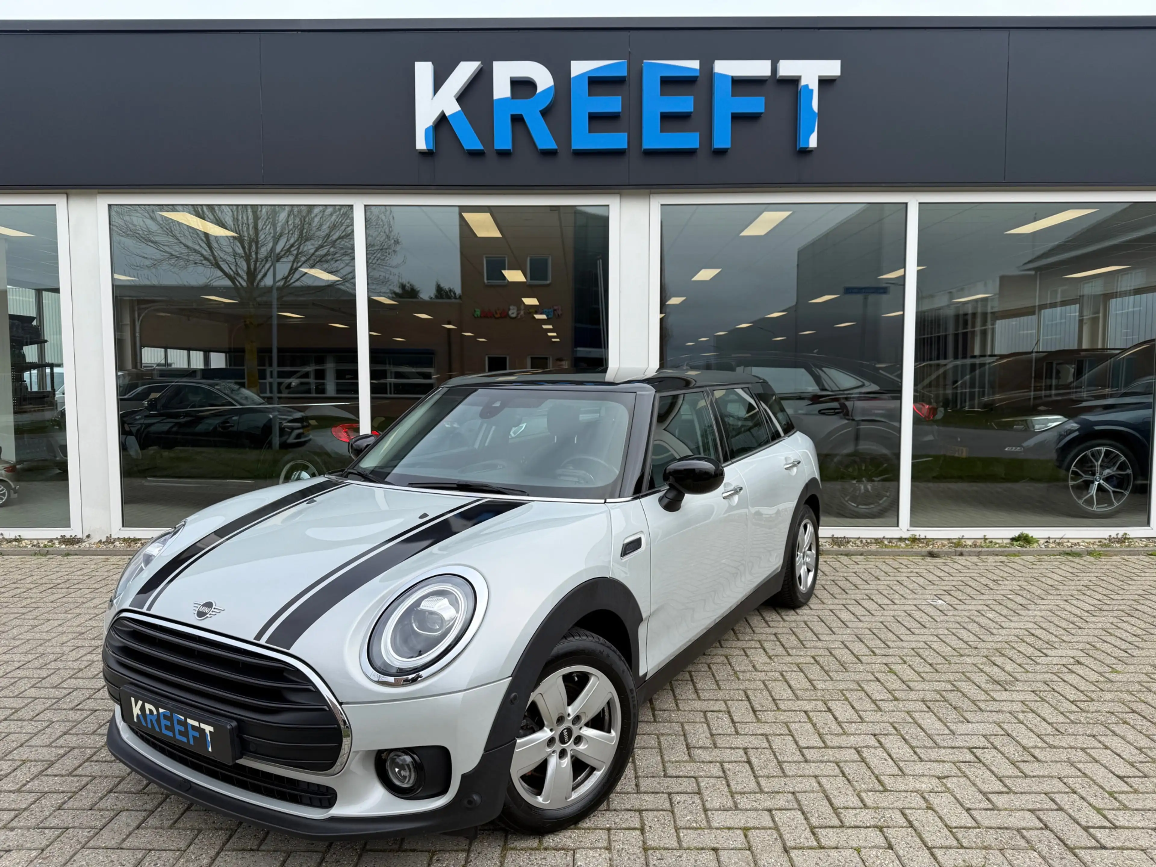 MINI Cooper Clubman Mini 1.5 Essential Automaat