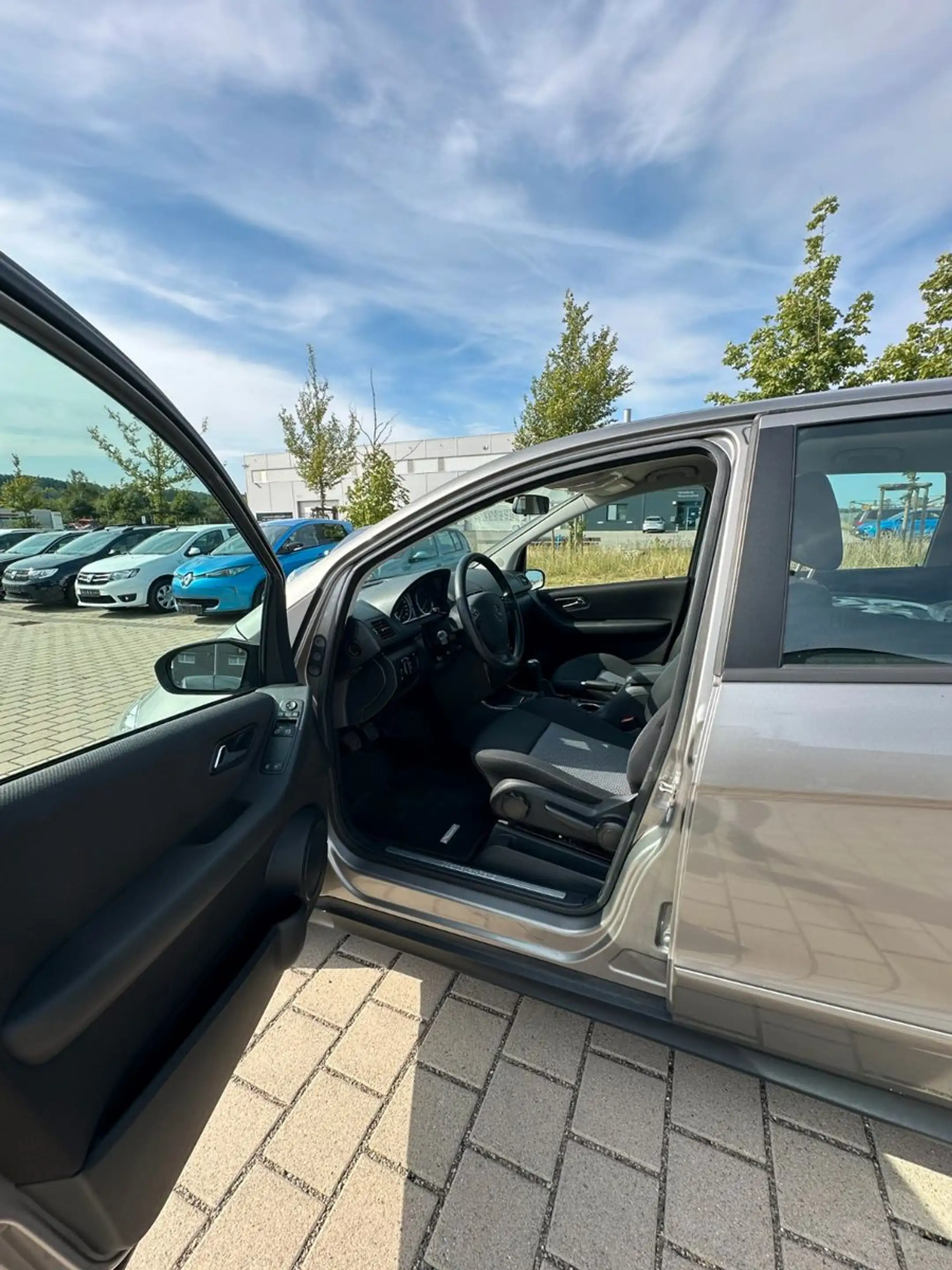 Mercedes-Benz A 200 nur 46 Tkm Tüv/Au neu — photo 8