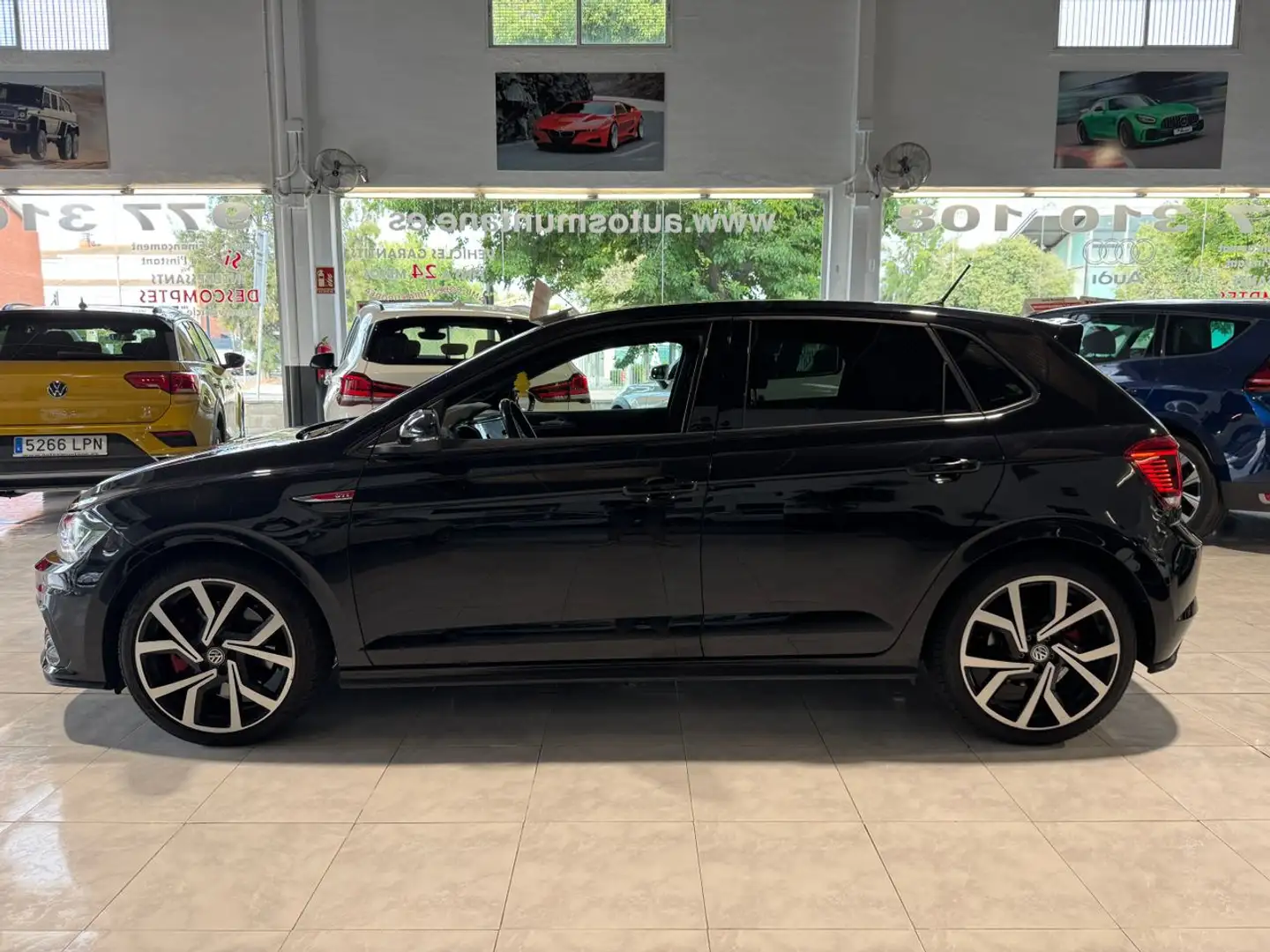 Volkswagen Polo 2.0 TSI GTI DSG Negro - 2