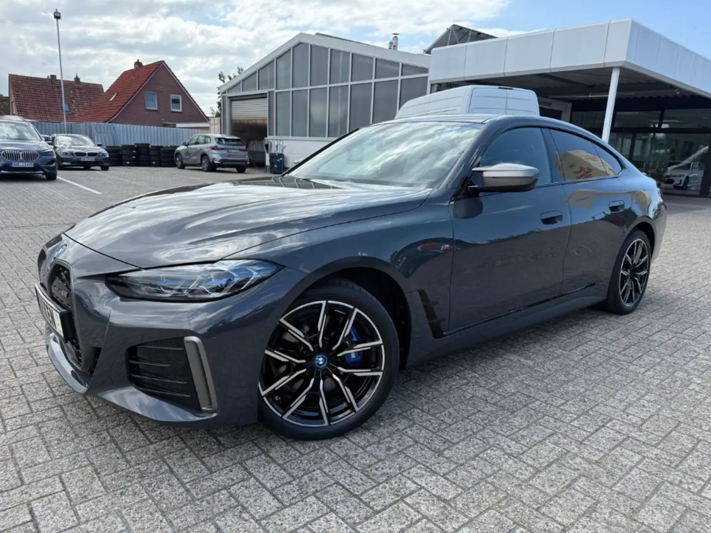BMW i4 M50 Driv. Ass. Prof. Laserl. el. Sitze HiFi Gris - 1