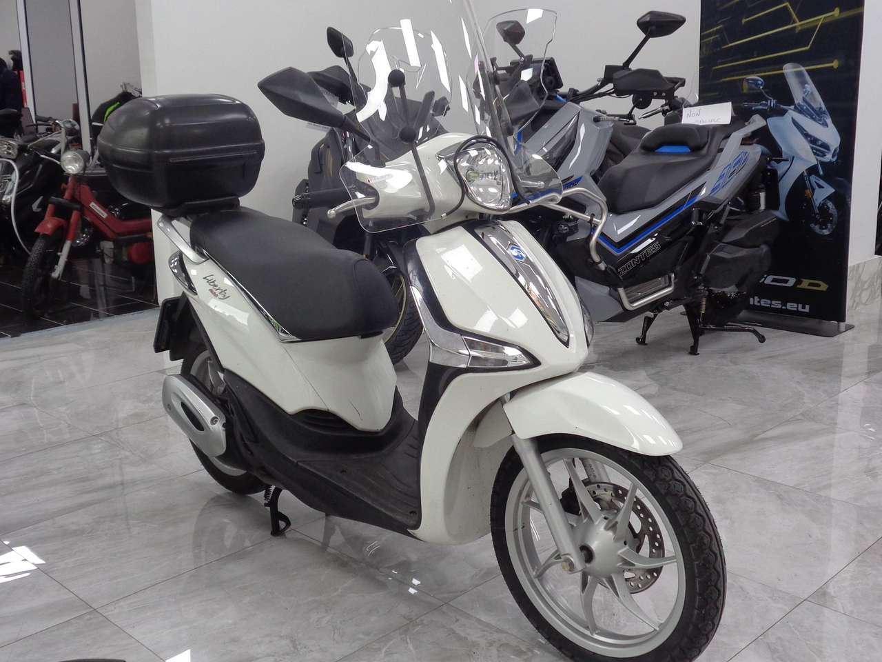 Piaggio Liberty 150 PIAGGIO LIBERTY 150 ABS - 2019 12 MESI DI GARANZIA