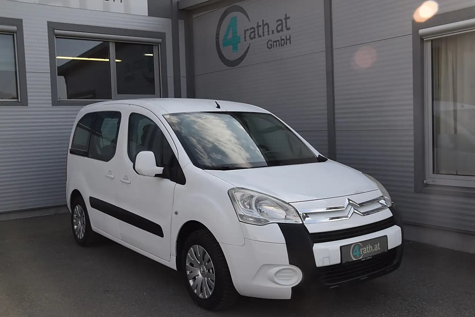 Citroen Berlingo 1,6 HDi Multispace Weiß - 1
