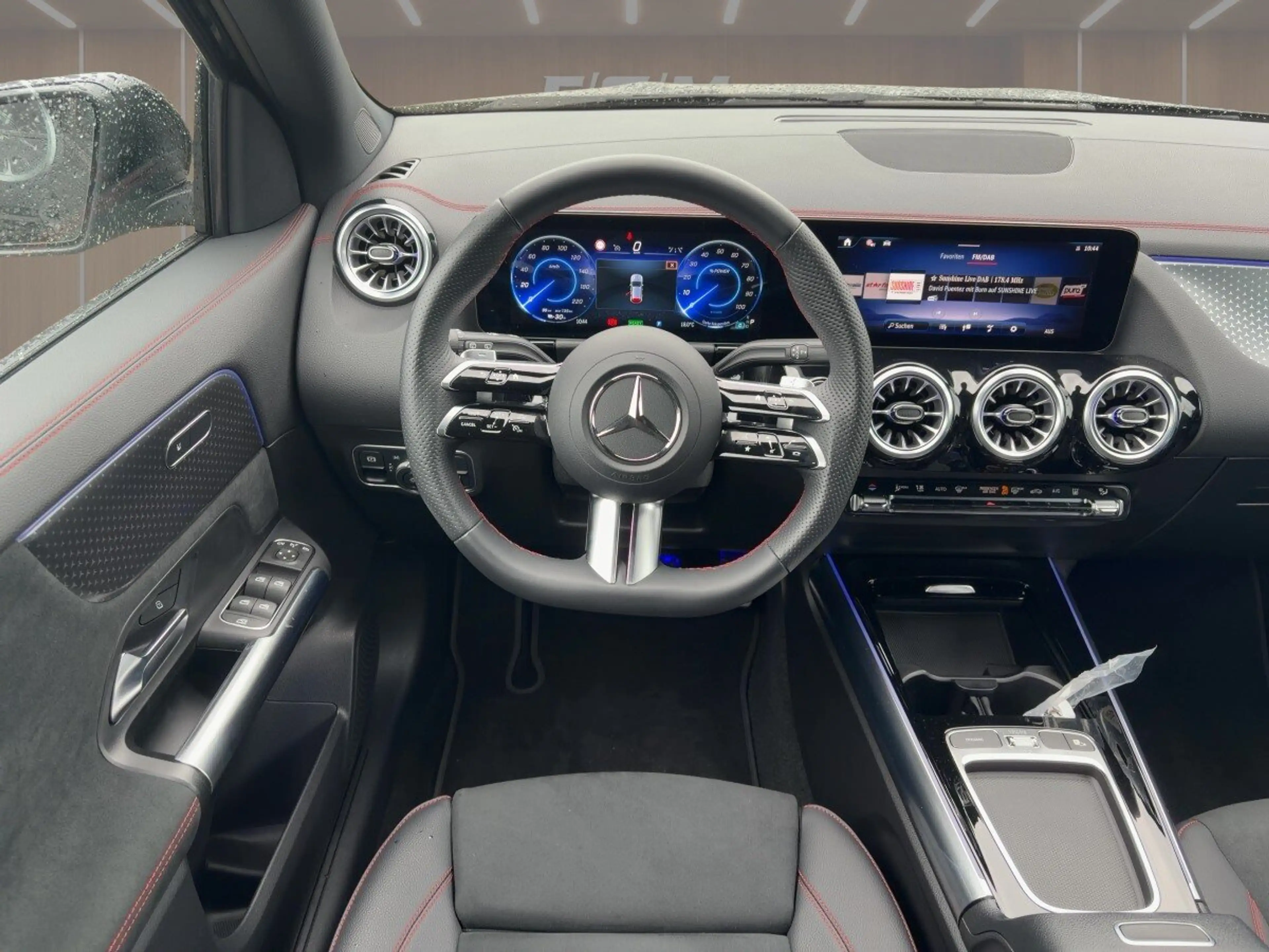 Mercedes-Benz EQA 350 EQA 350 4M AMG+360+LED+NIGHT+AHK+TOTW+EL.HECKKLA — photo 8