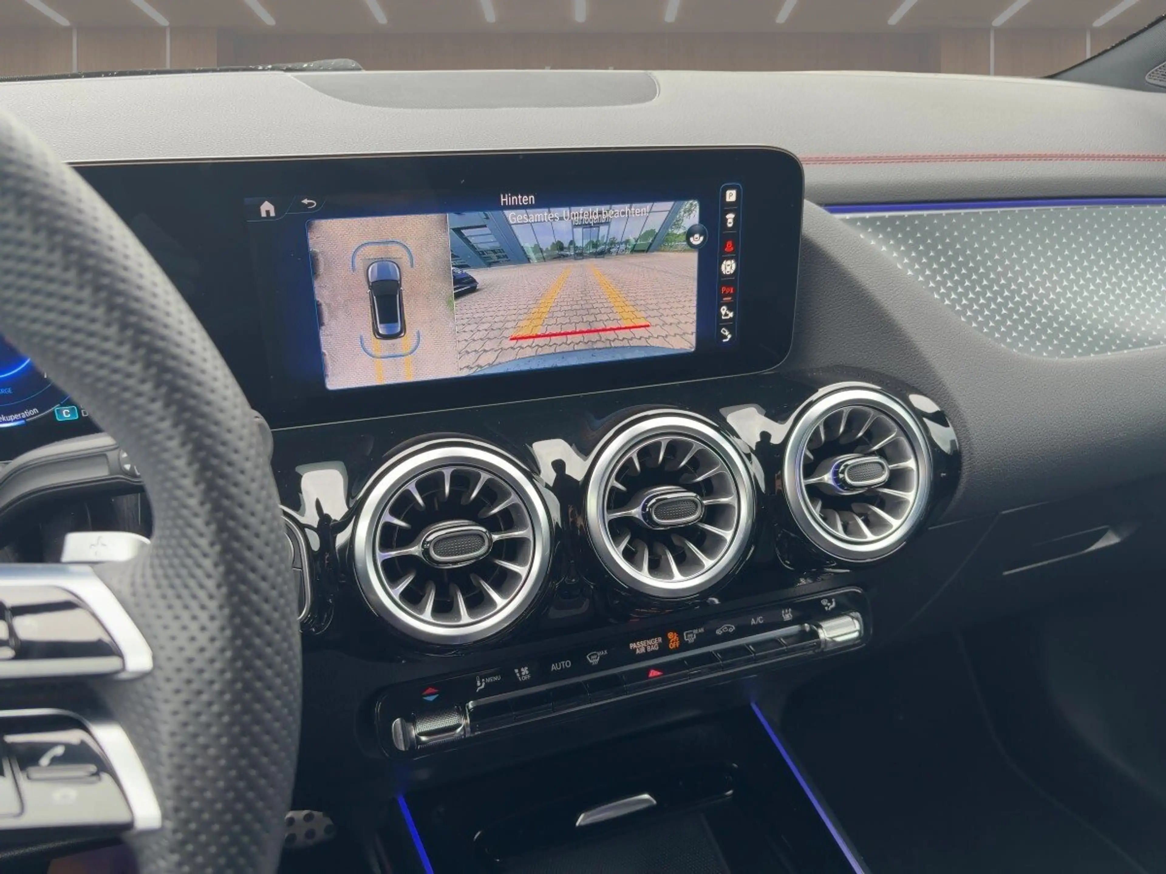 Mercedes-Benz EQA 350 EQA 350 4M AMG+360+LED+NIGHT+AHK+TOTW+EL.HECKKLA — photo 15