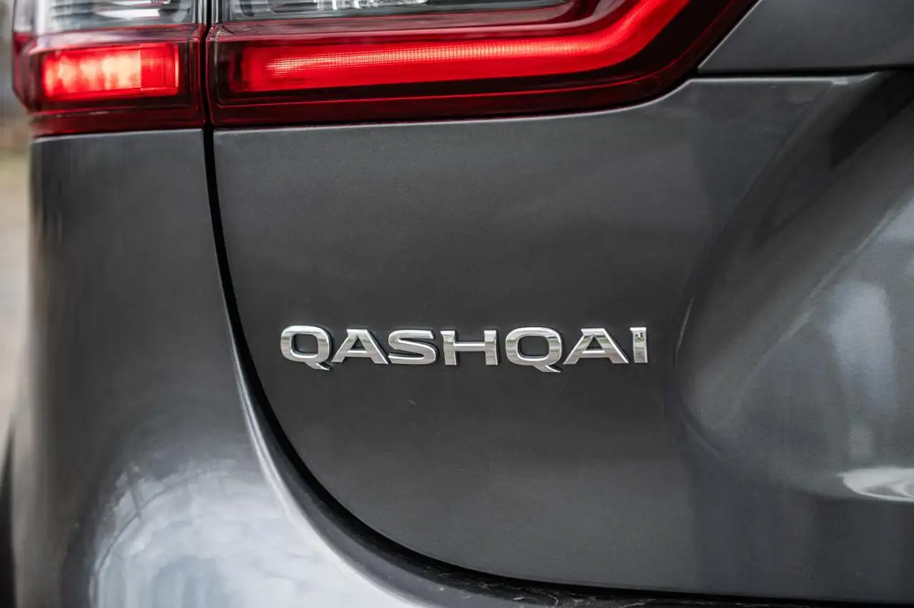 Nissan Qashqai снимка Nissan Qashqai