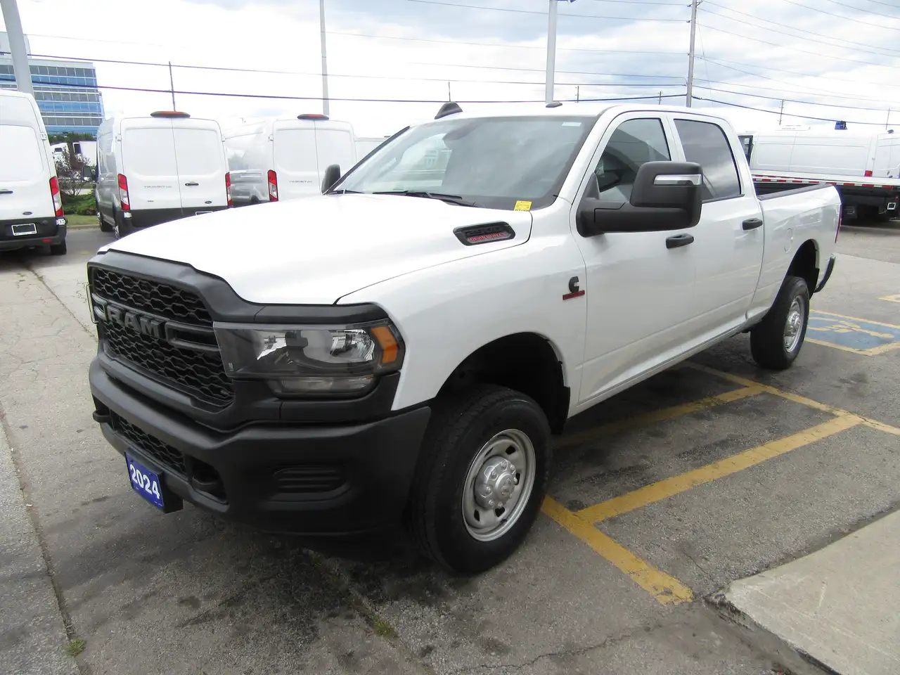 RAM 2500 снимка RAM 2500