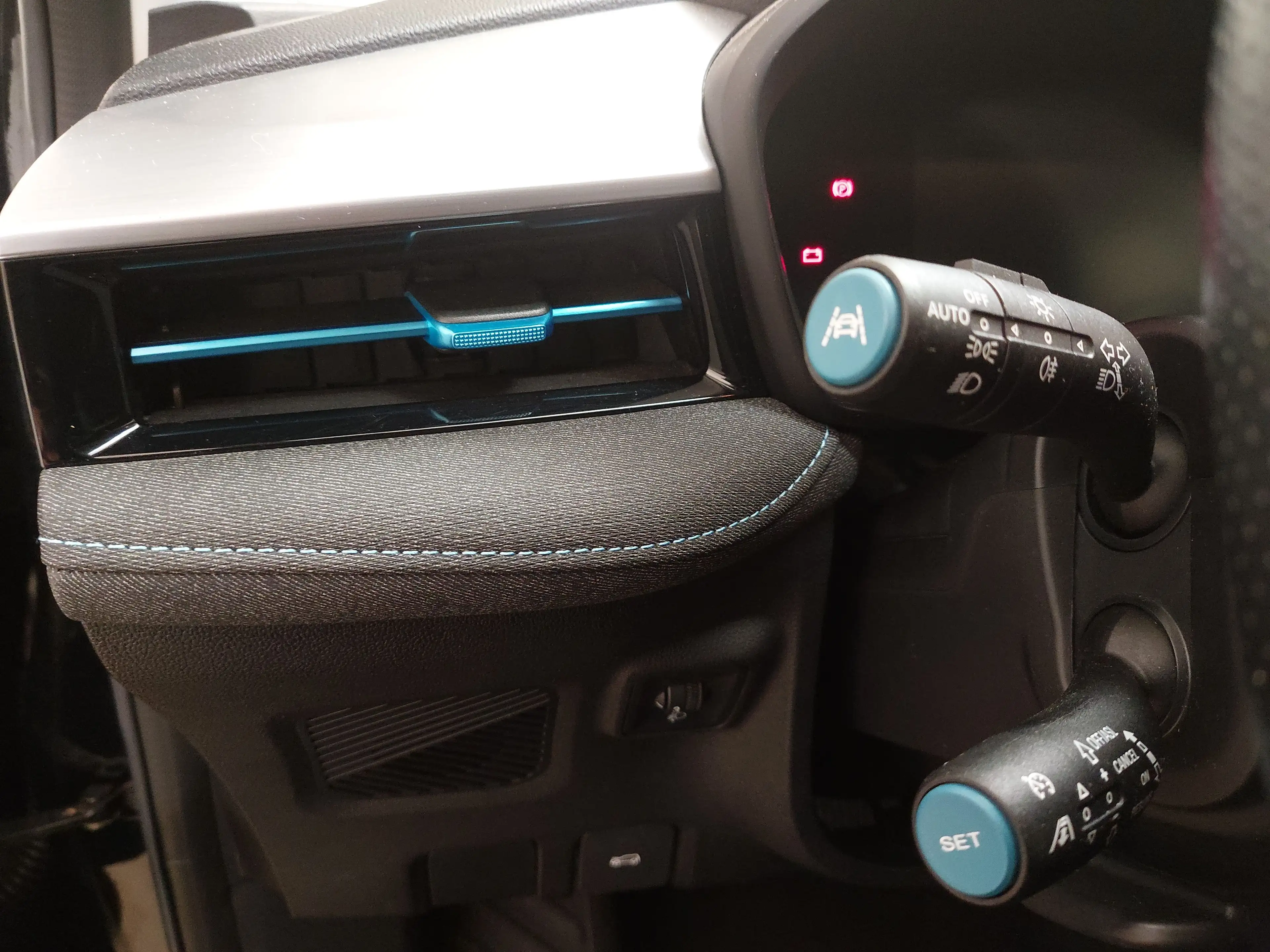 MG MG5 Electric Luxury NAVI LED LEDER SHZ PDC AHK — photo 7