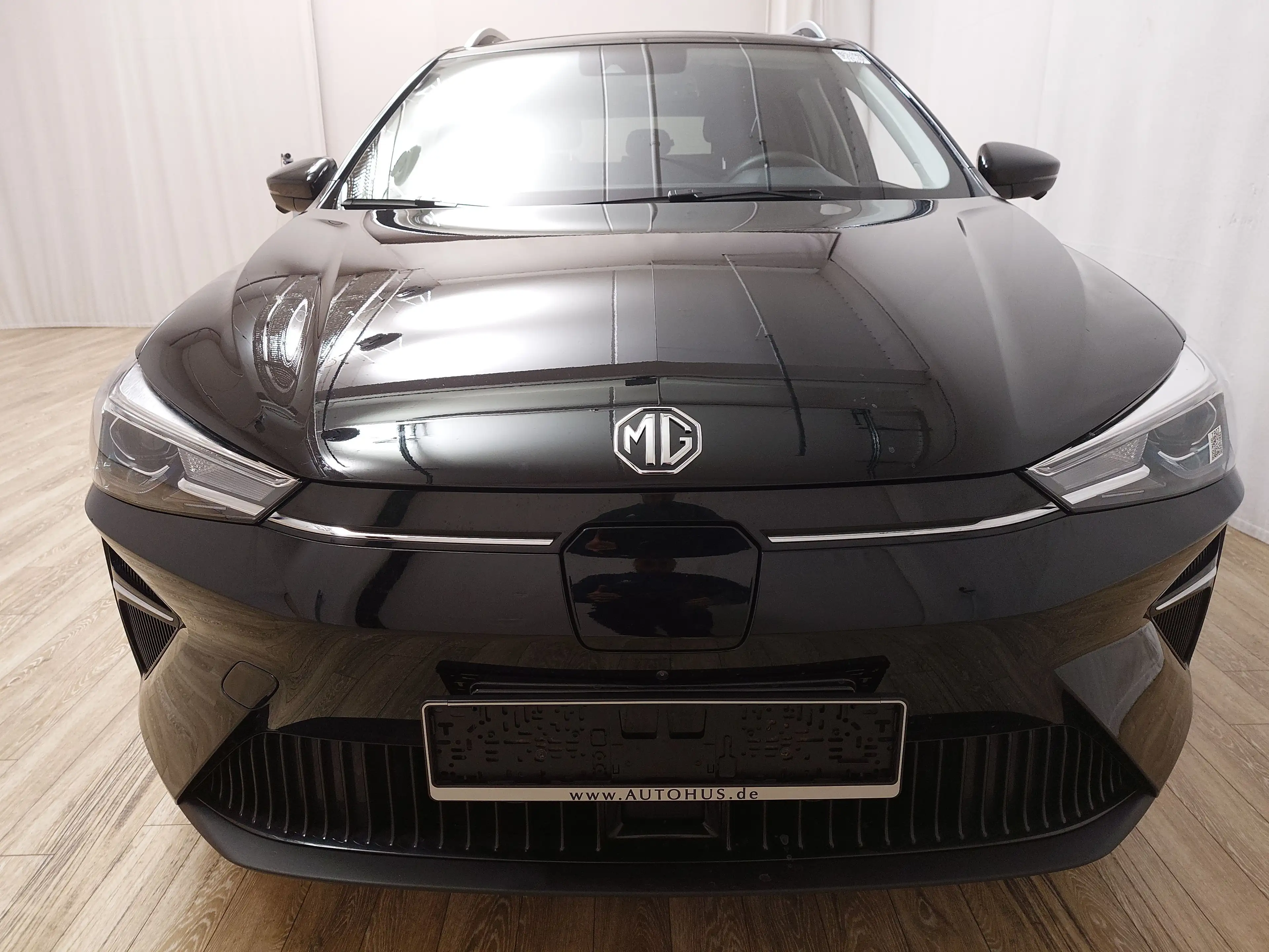 MG MG5 Electric Luxury NAVI LED LEDER SHZ PDC AHK — photo 9