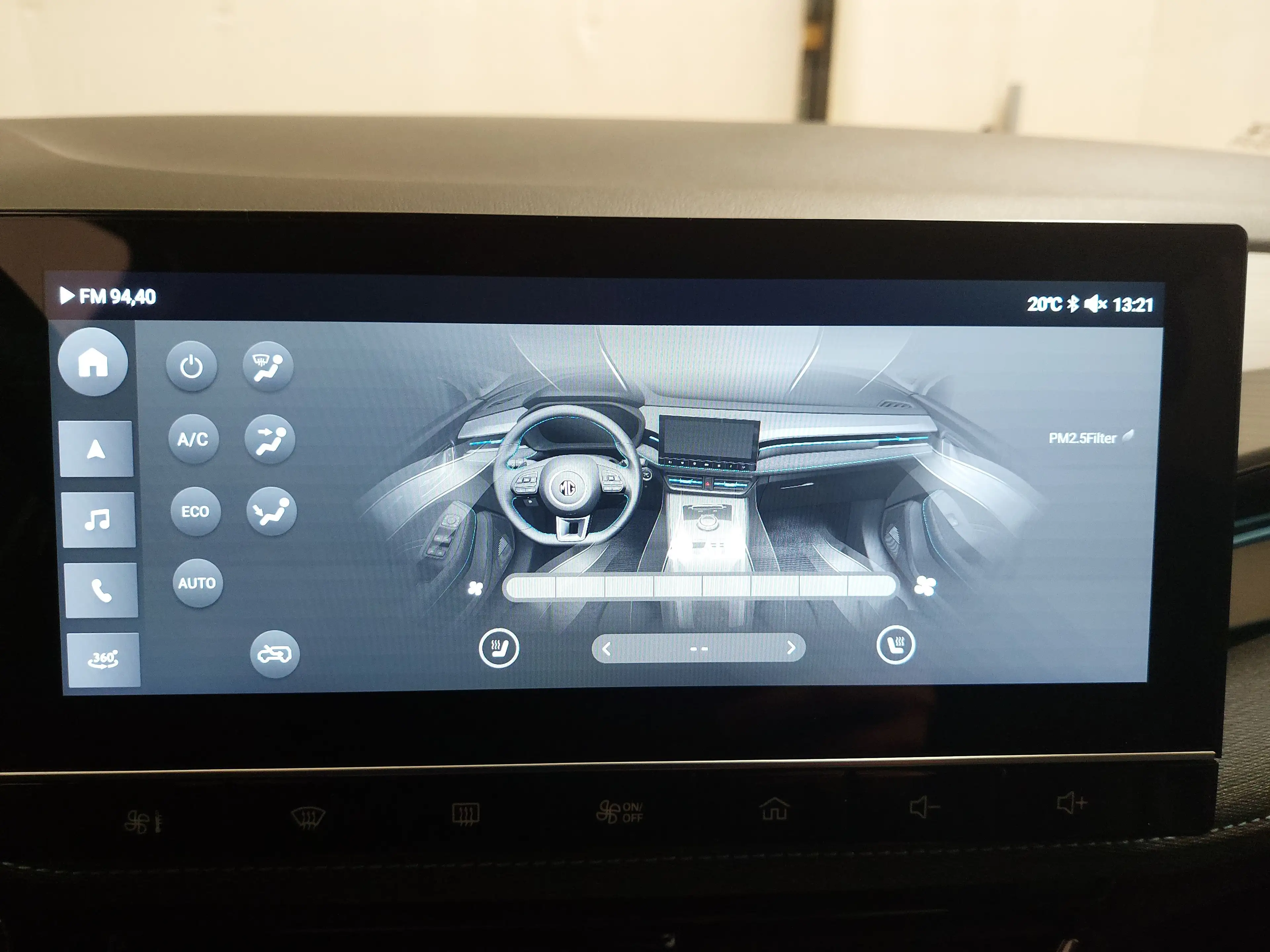 MG MG5 Electric Luxury NAVI LED LEDER SHZ PDC AHK — photo 19
