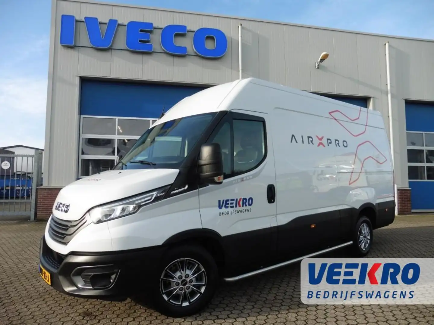 Iveco Daily 3500 KG, 3.0 180 PK, Lucht geveerd White - 1