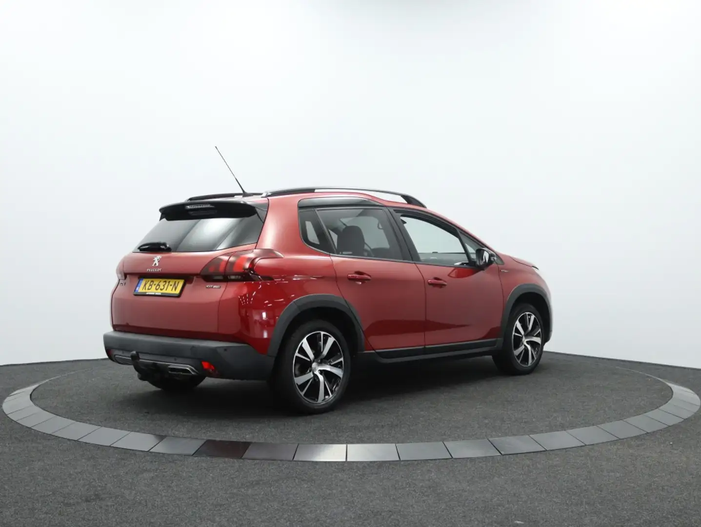 Peugeot 2008 1.2 PureTech GT-line | Trekhaak | Navigatie | Crui Rouge - 2