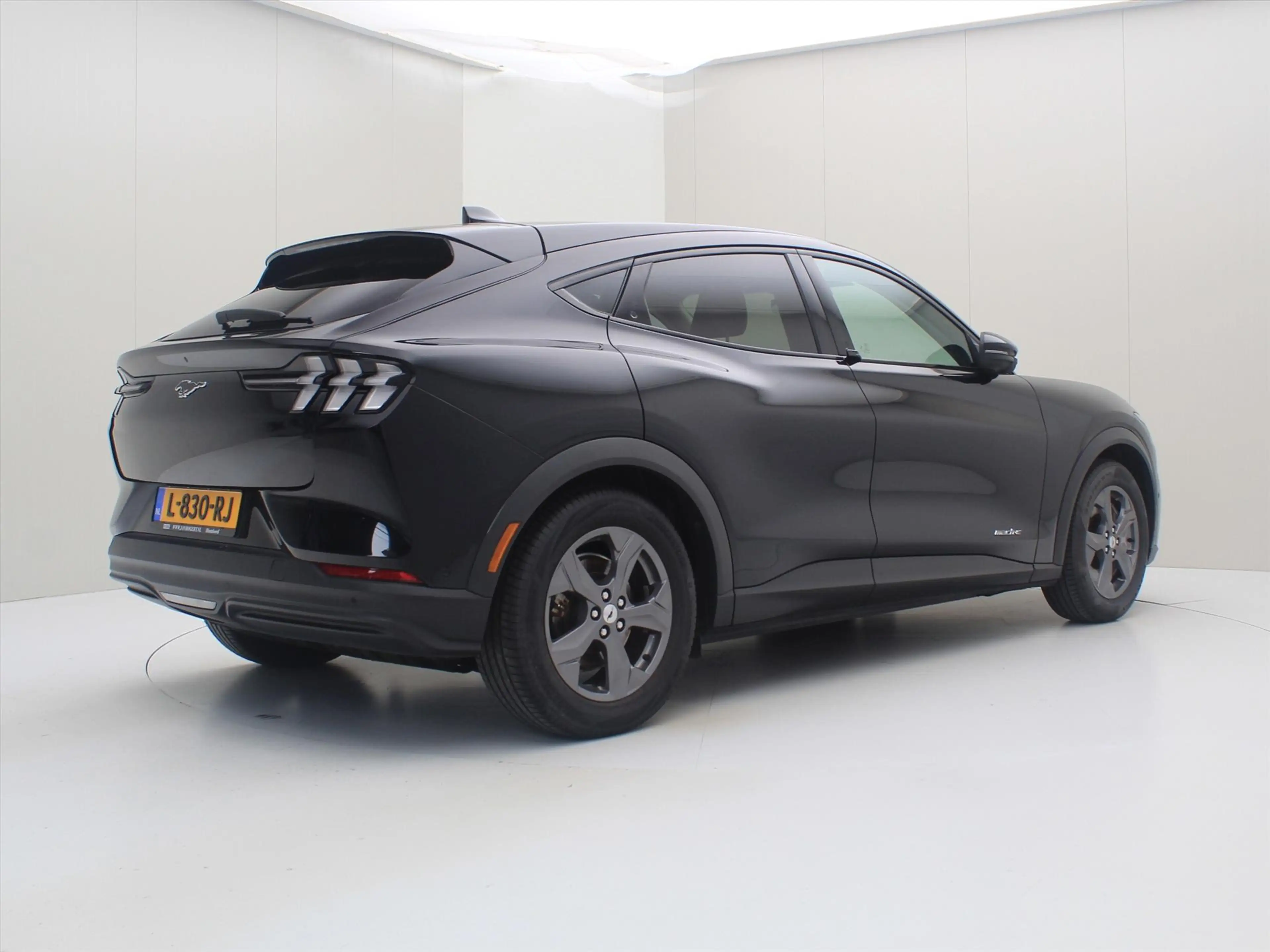 Ford Mustang Mach-E 75kWh 258pk RWD 94,5% SoH [ PANODAK+LEDER+360.CAME — photo 3
