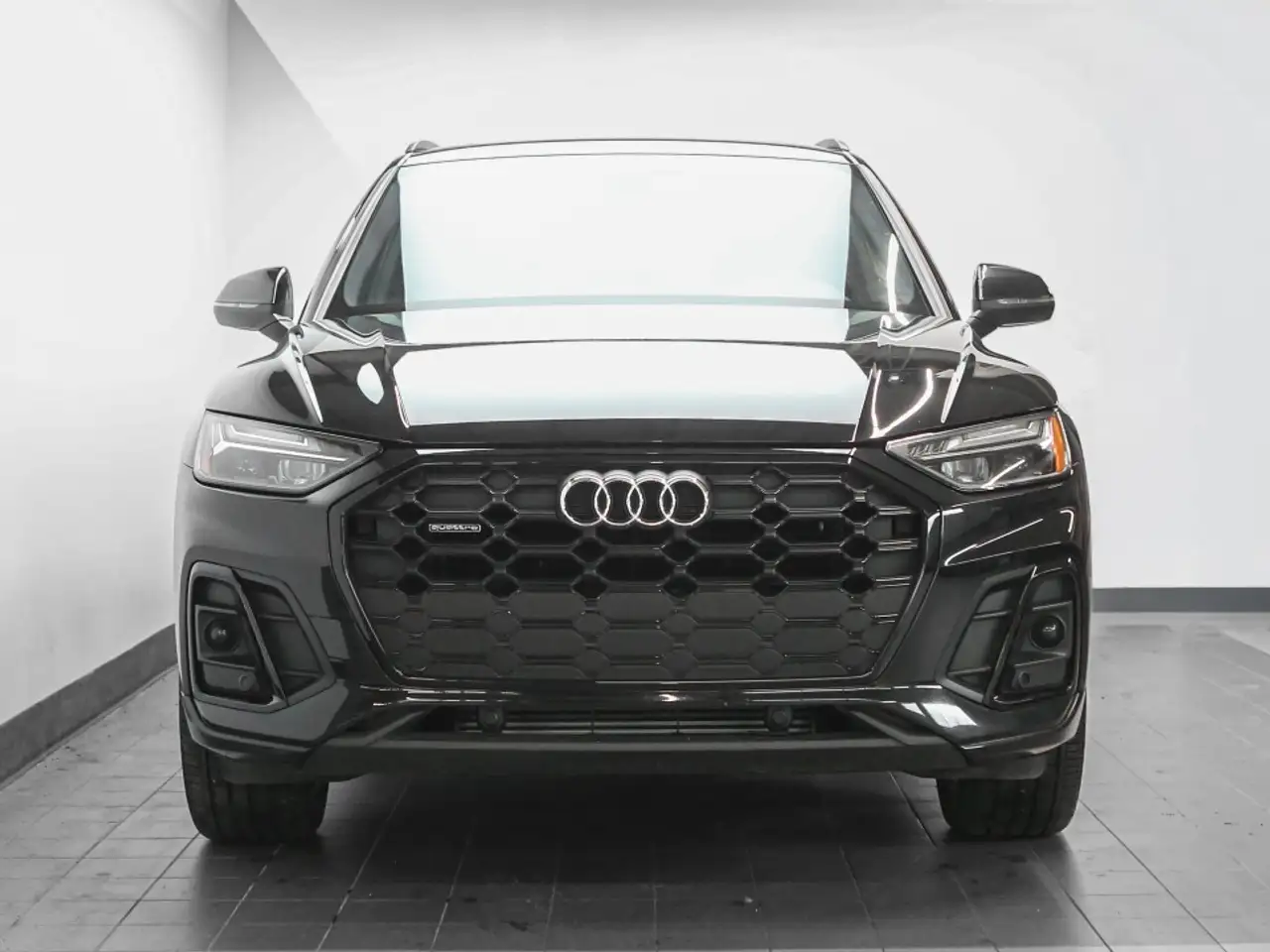 Audi Q5 снимка Audi Q5