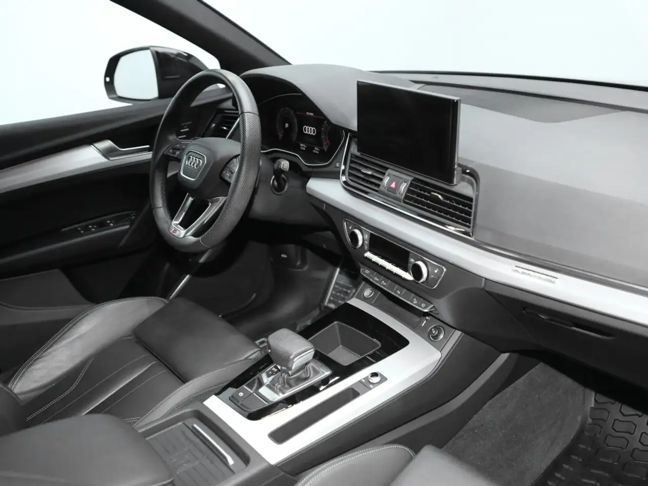 Audi Q5 снимка Audi Q5