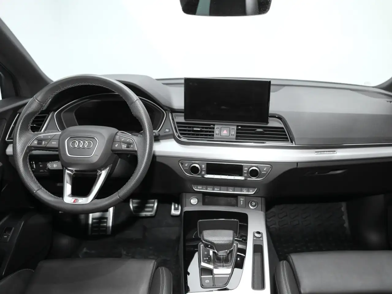 Audi Q5 снимка Audi Q5