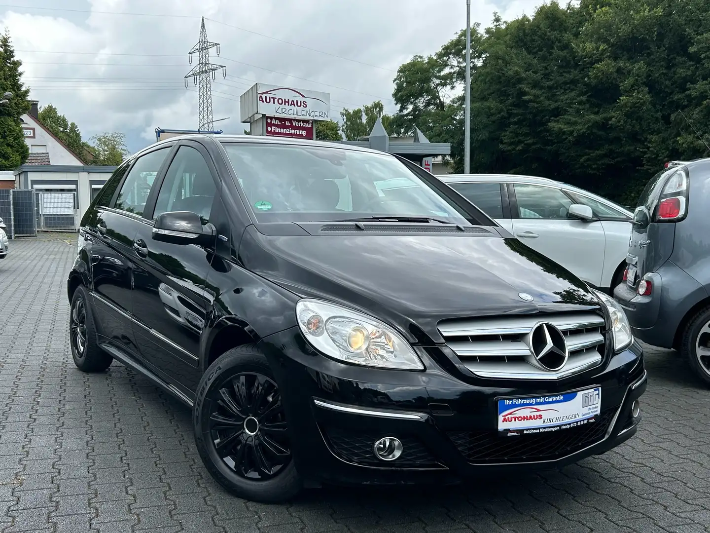 Mercedes-Benz B 180 B 180 Benzin Blue Efficincy Scheckh.HU/AU:Neu Top Schwarz - 1