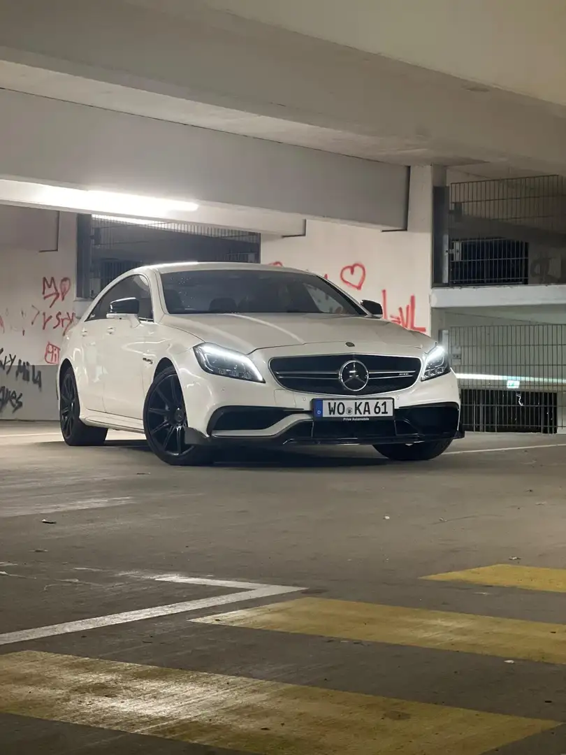 Mercedes-Benz CLS 63 AMG 4-Matic Capristo Carbonteile Sternehimmel - 2