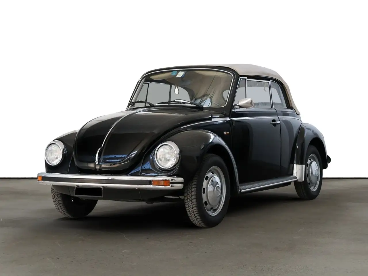 Volkswagen Maggiolino 1303 Cabriolet, foto 1