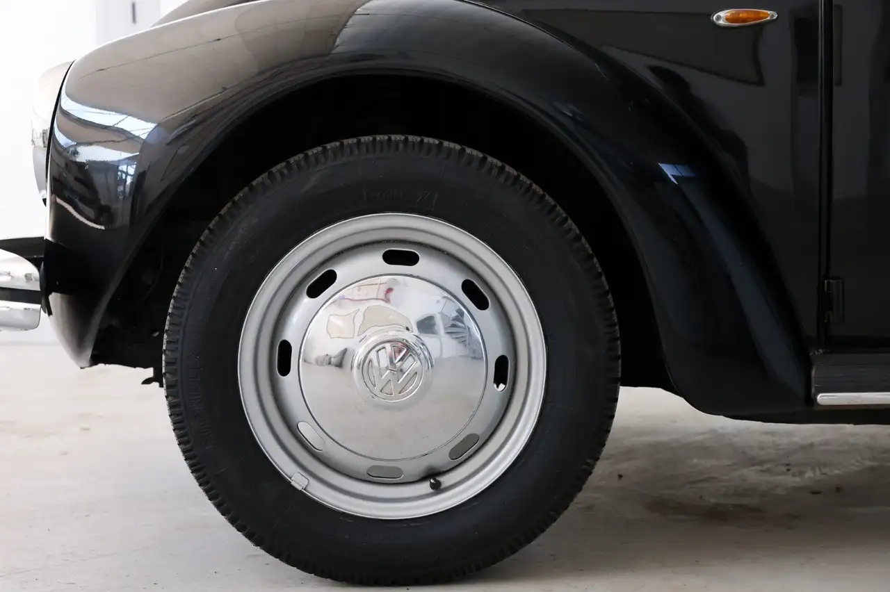 Volkswagen Maggiolino 1303 Cabriolet, foto 7