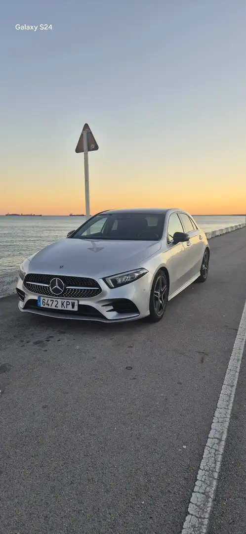 Mercedes-Benz A 180 180d 7G-DCT - 2