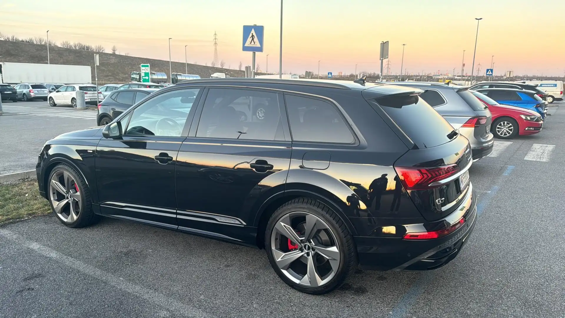 Audi Q7 60 TFSI e PHEV quattro S-line - 2