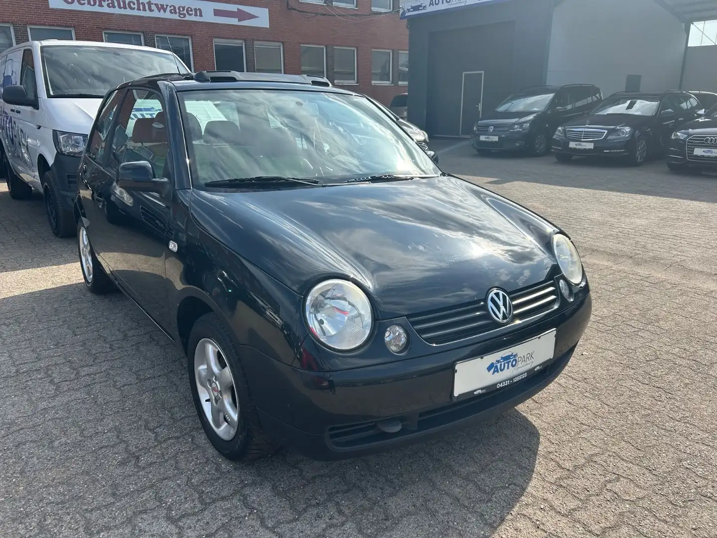Volkswagen Lupo 1.4  BASIS Schwarz - 2