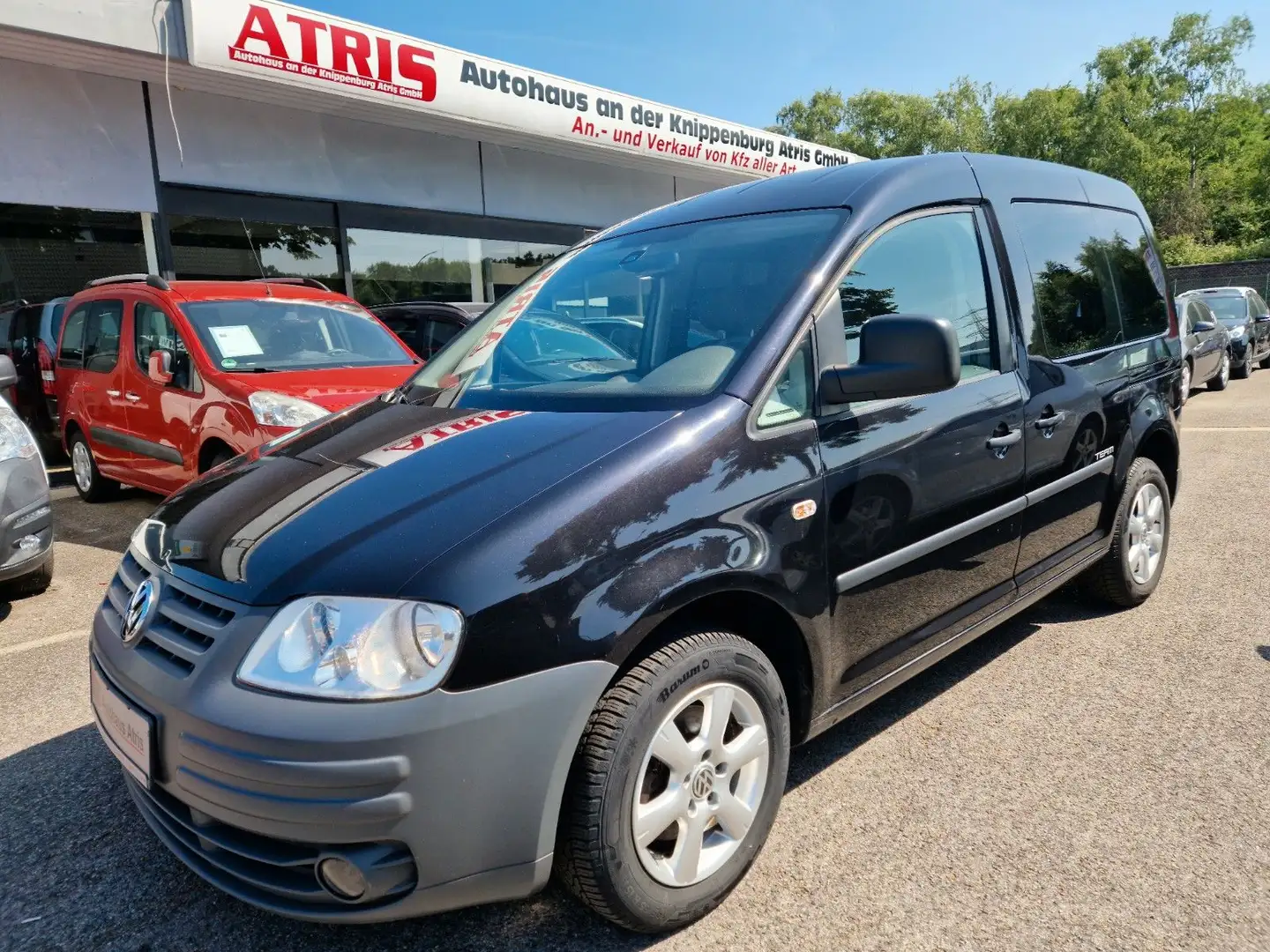 Volkswagen Caddy Life Team EcoFuel Schwarz - 2