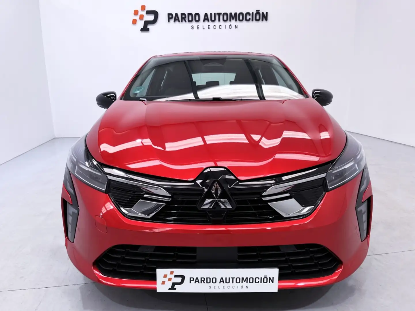 Mitsubishi Colt 100T Motion Rojo - 2