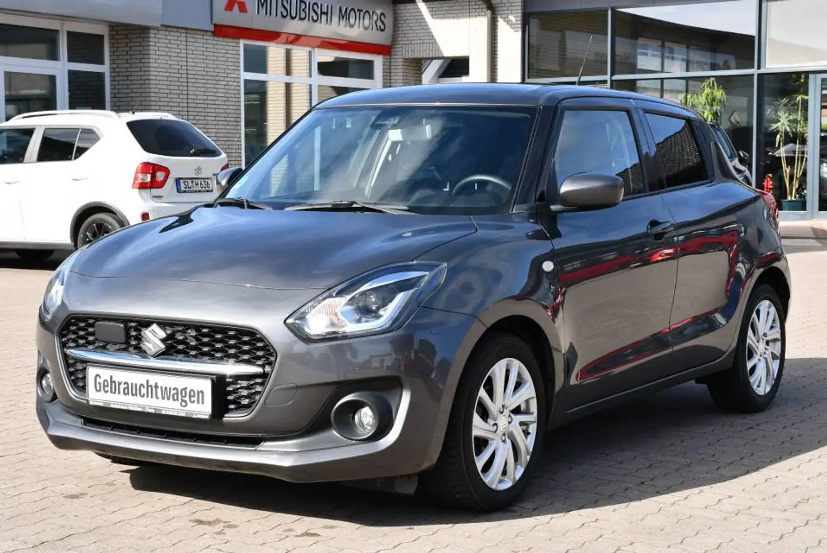Suzuki Swift 1.2 Comfort Hybrid Automatic Gris - 1