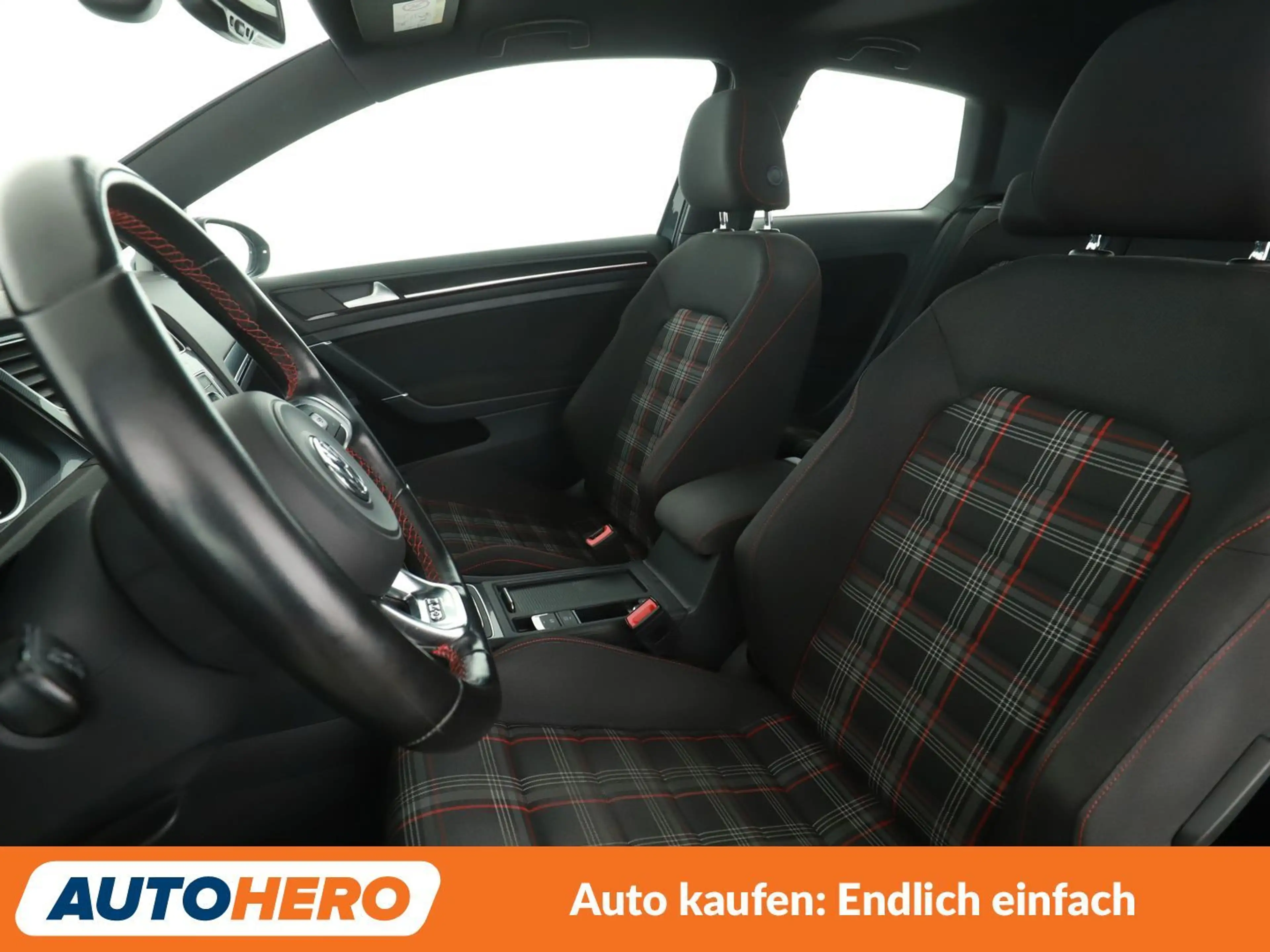 Volkswagen Golf GTI 2.0 TSI GTI BlueMotion Tech*XENON*PDC*SHZ*KLIMA* — photo 10