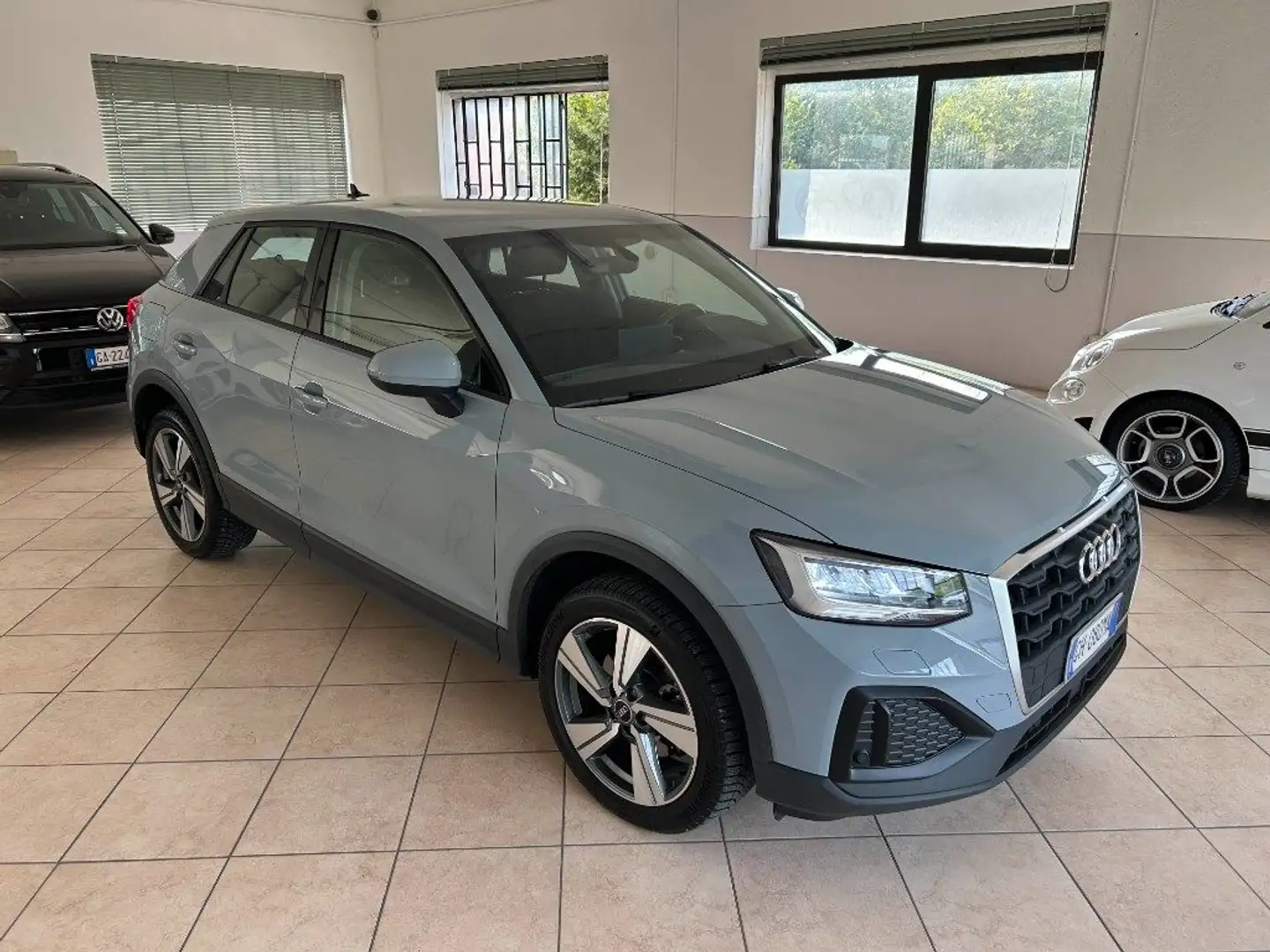 Audi Q2 35 TDI S tronic Grigio - 2