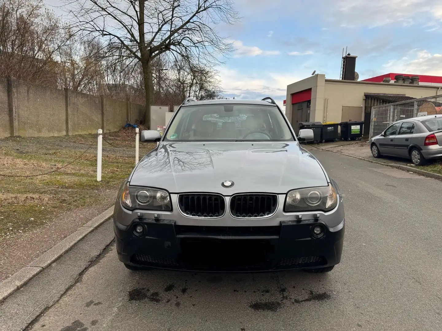 BMW X3 Baureihe X3 3.0i TÜV BIS 10.25*PANORAMA DACH Grau - 2