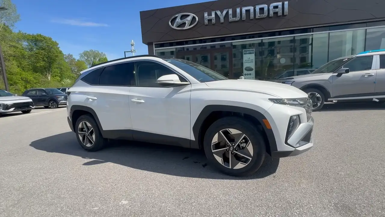 Hyundai TUCSON снимка Hyundai TUCSON