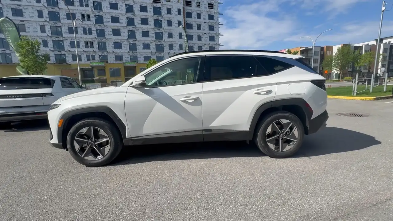 Hyundai TUCSON снимка Hyundai TUCSON