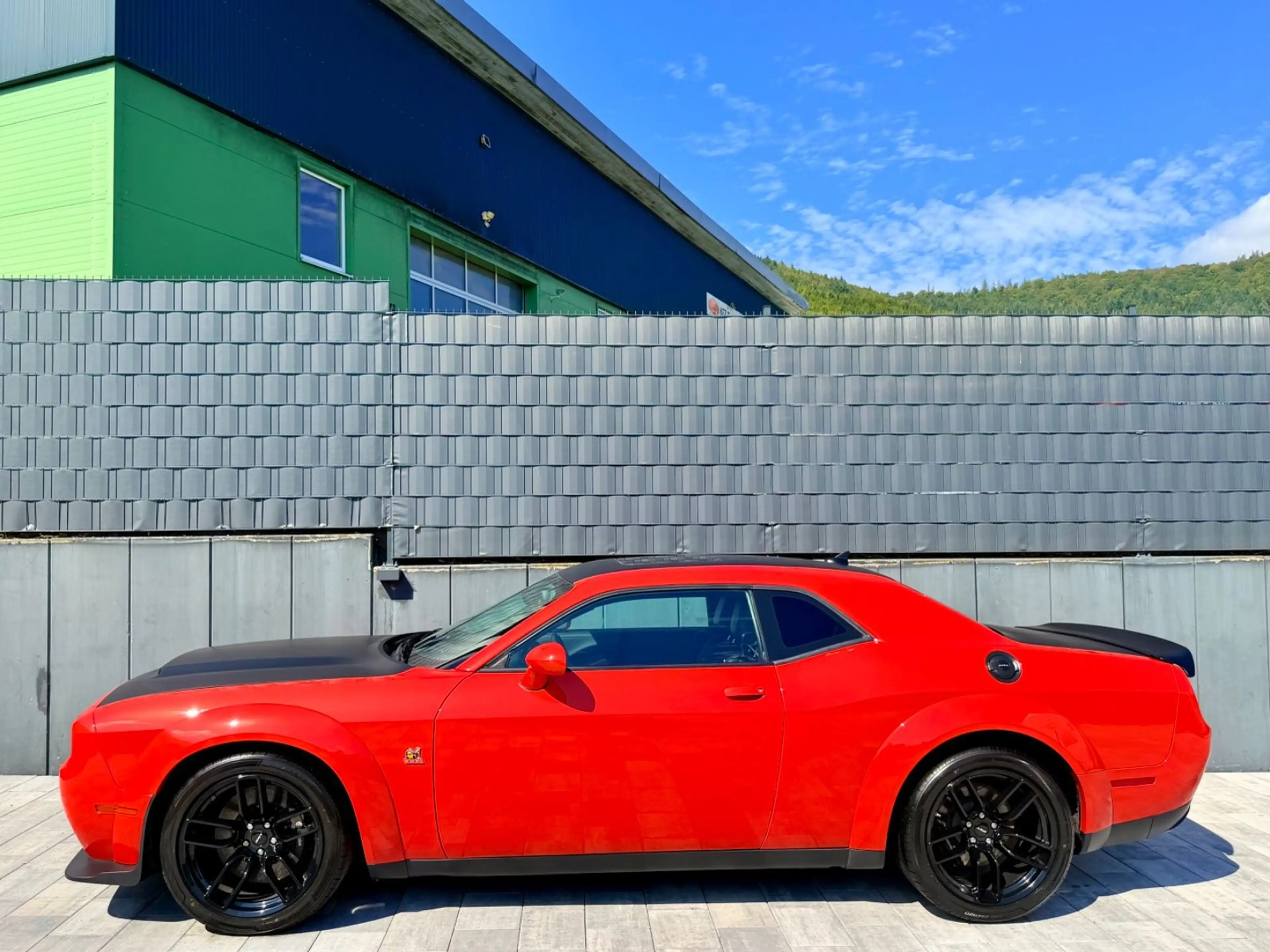 Dodge Challenger 6,4 V8 OEM WIDEBODY-EXTREM-ORANGE-SRT — photo 11