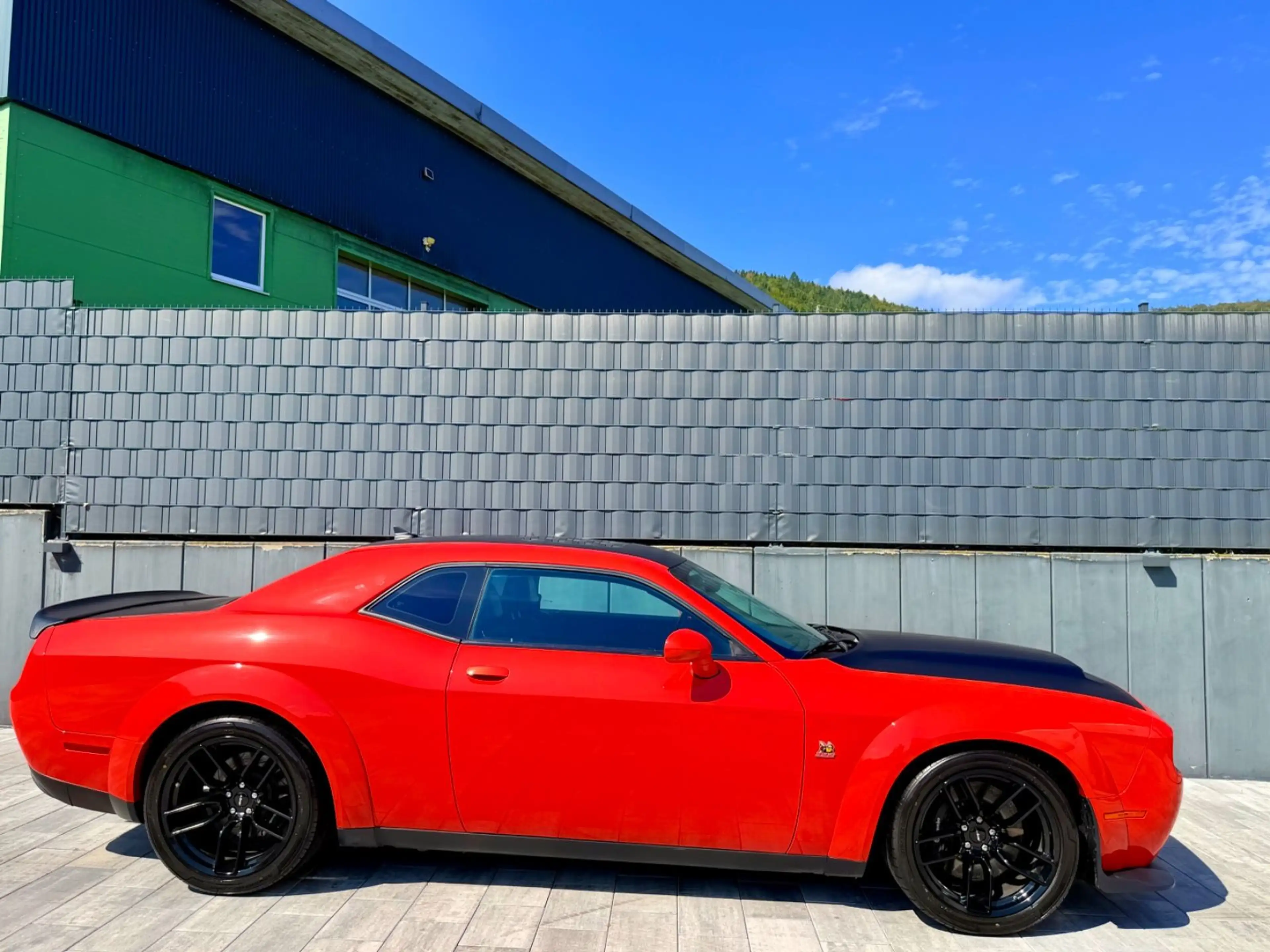 Dodge Challenger 6,4 V8 OEM WIDEBODY-EXTREM-ORANGE-SRT — photo 13