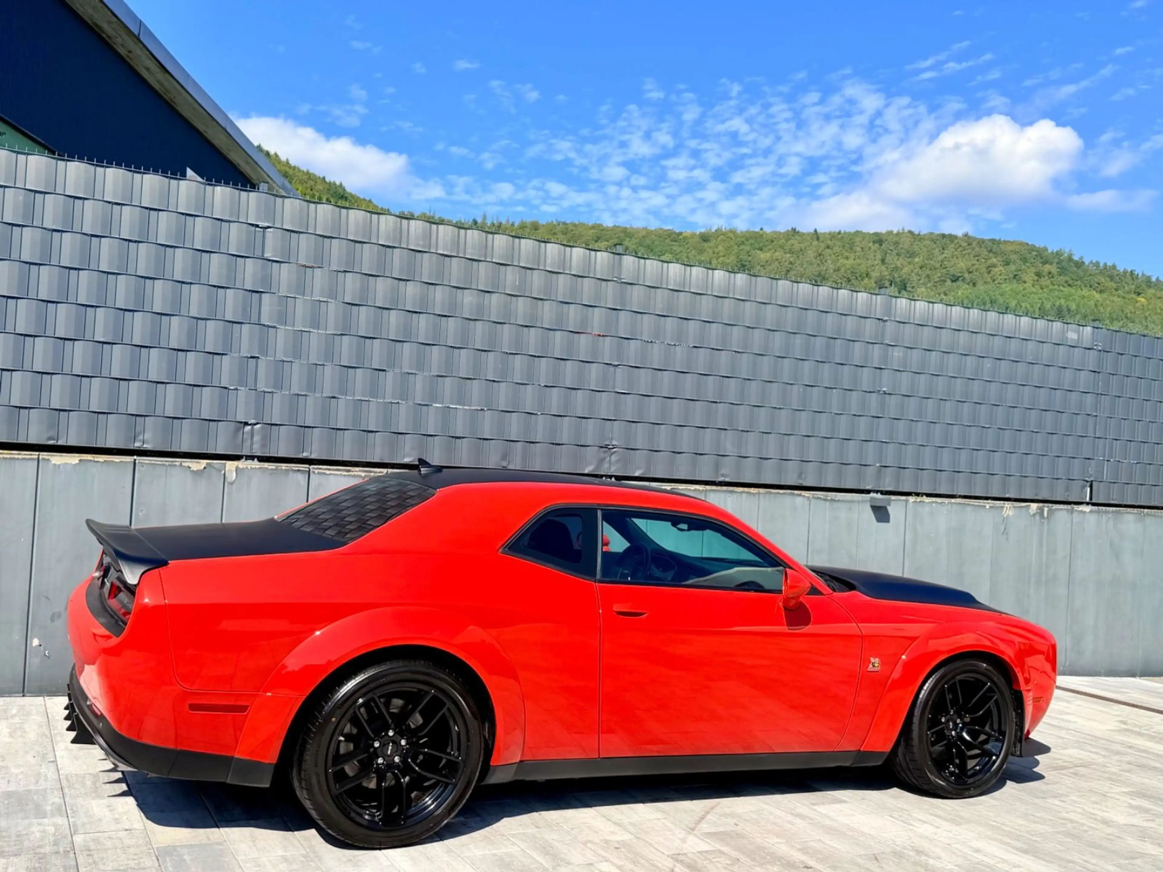 Dodge Challenger 6,4 V8 OEM WIDEBODY-EXTREM-ORANGE-SRT — photo 6