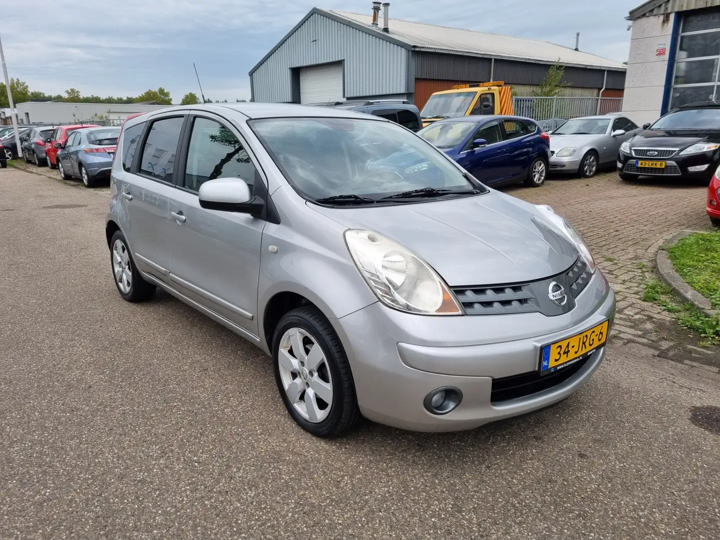 Nissan Note 1.6 Life Airco! Bj:2009 NAP! Gris - 2