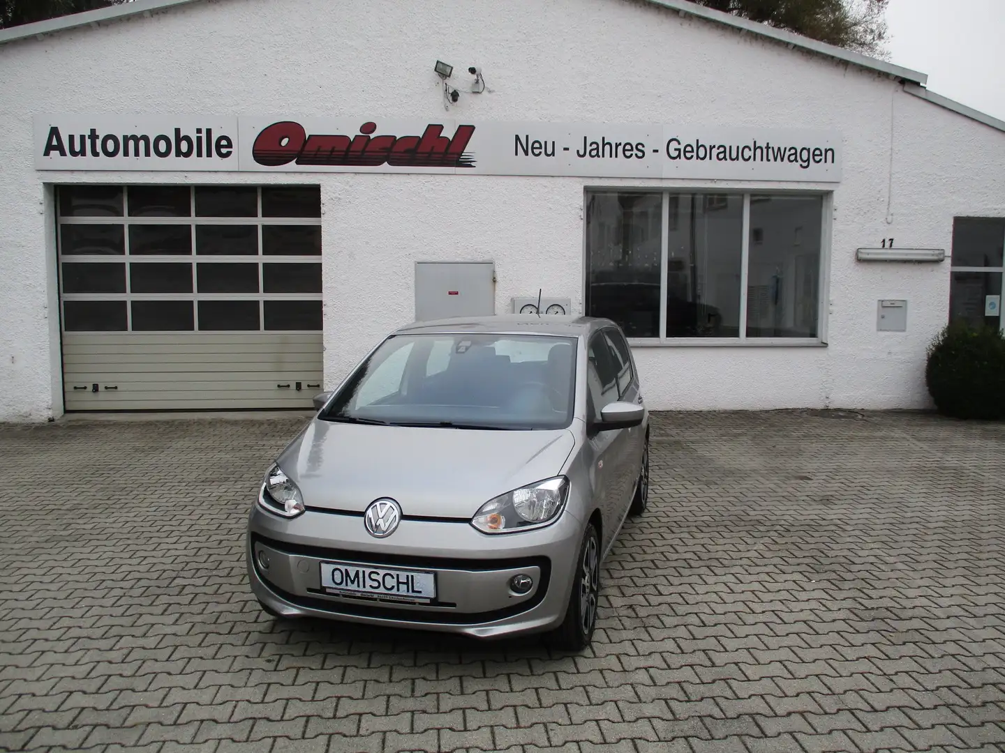 Volkswagen up! move up Kamera PDC SHZ Grau - 1