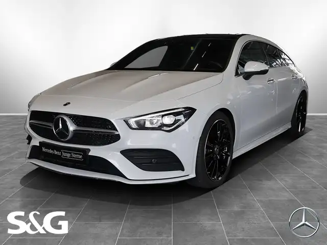 Mercedes-Benz CLA 200 AMG PANO+KEYLESS+LED+19"