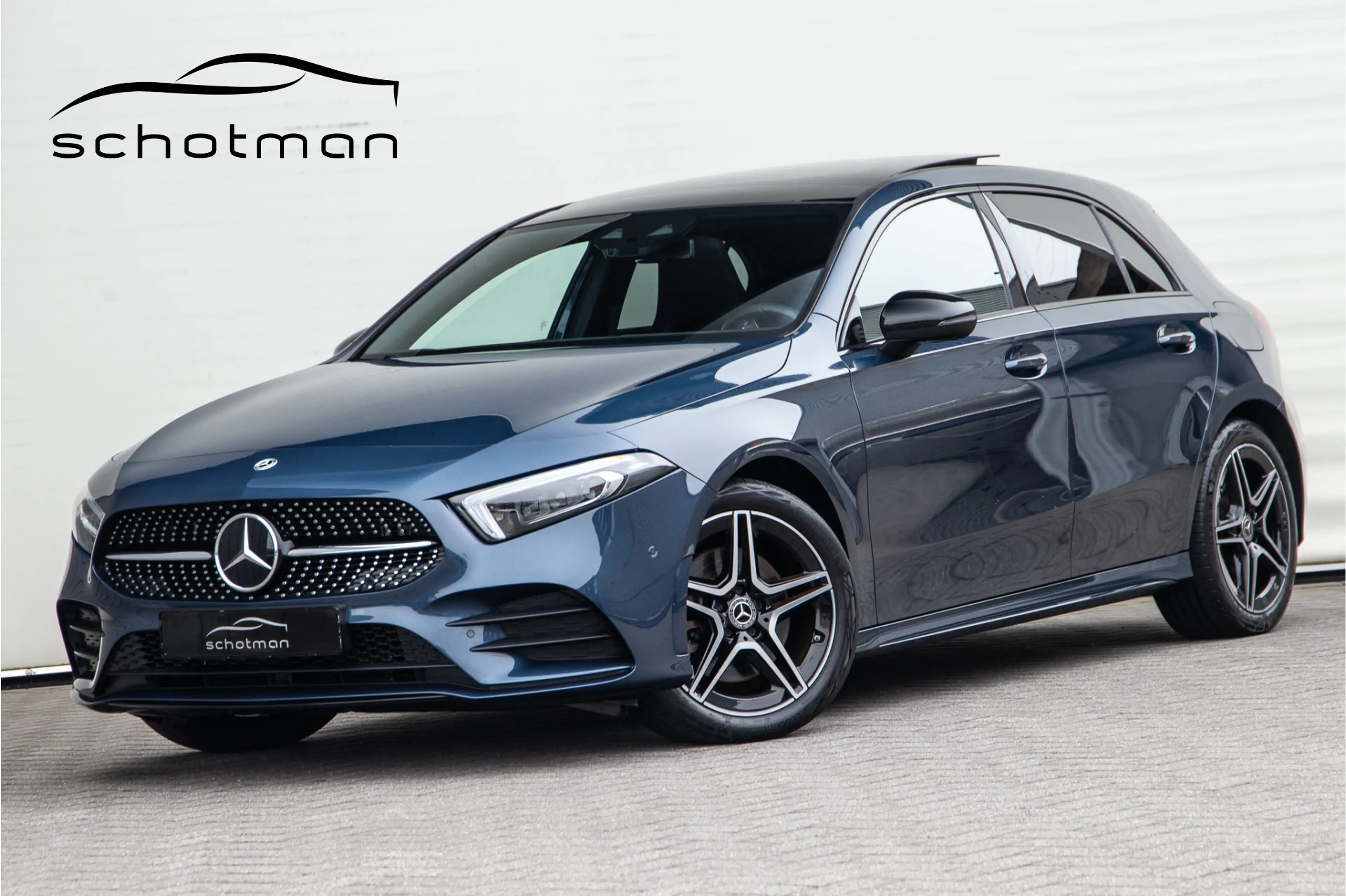 Mercedes-Benz A 250 e AMG Nightpakket, Pano, Widescreen, Distronic, Sf