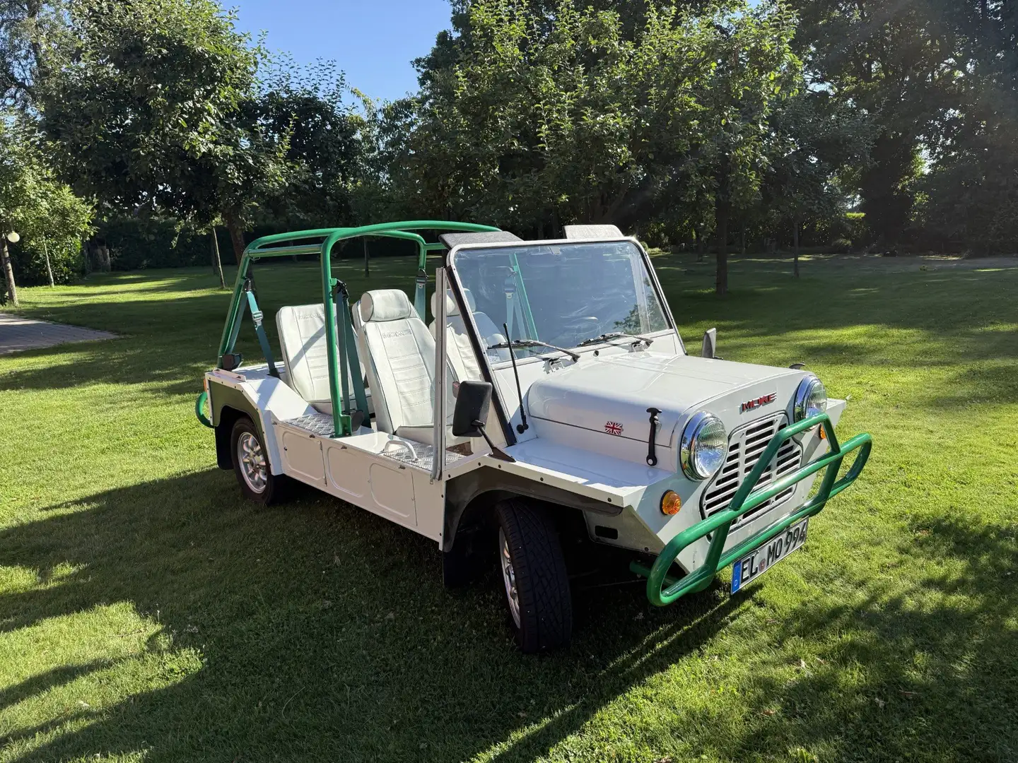 Austin Mini Moke Bianco - 1