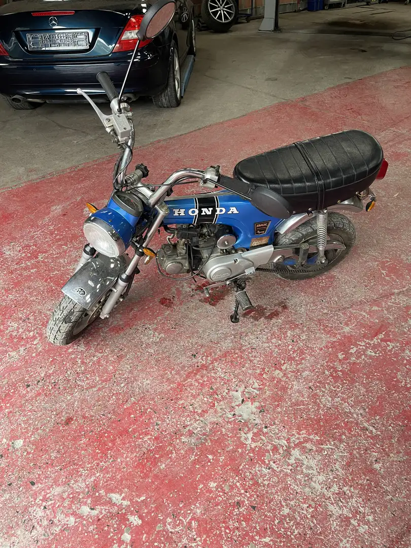 Honda Dax ST 50 pot dax carbone Bleu - 2