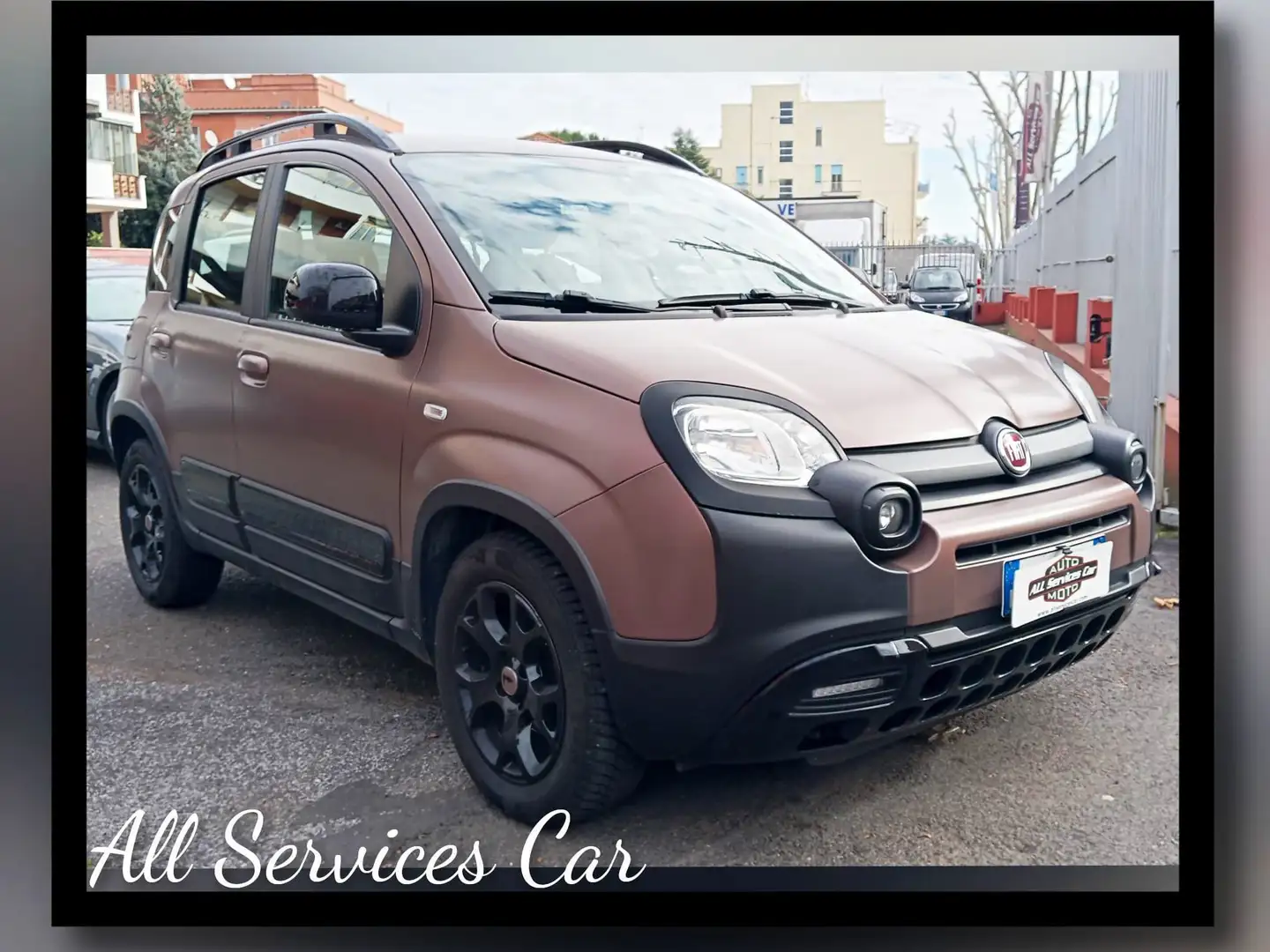 Fiat Panda 1.0 hybrid City Cross Trussardi - 1