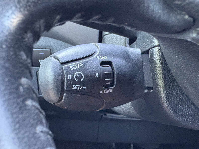 Peugeot Partner Tepee 1.2 PureTech Allure | Navi | Carplay | PDC | — photo 19