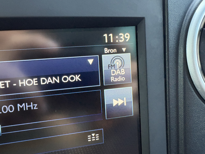 Peugeot Partner Tepee 1.2 PureTech Allure | Navi | Carplay | PDC | — photo 16
