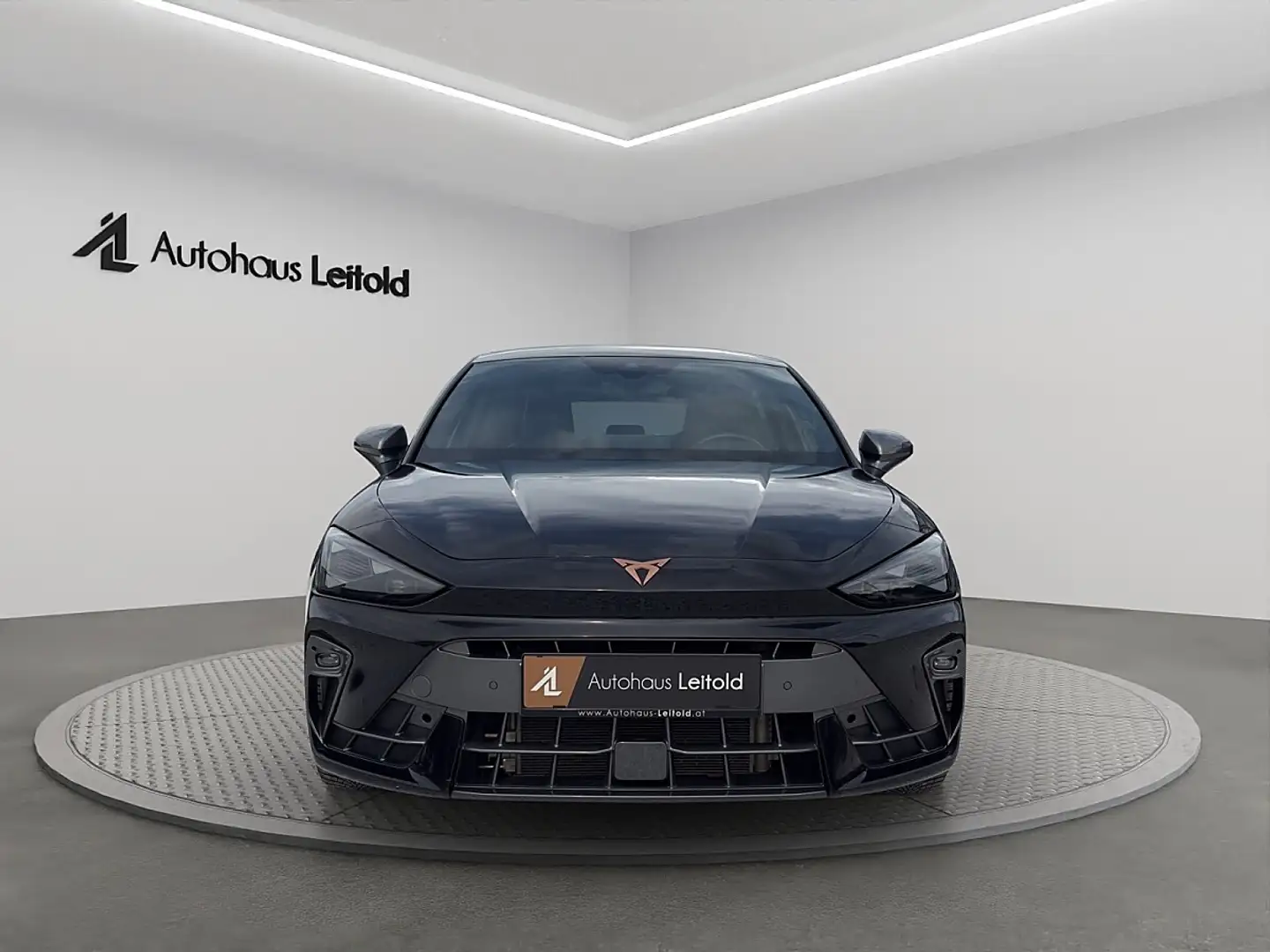 CUPRA Leon 1.5 eTSI 150 PS ACT Cupra DSG LED ACC NAVI LANE... Schwarz - 2