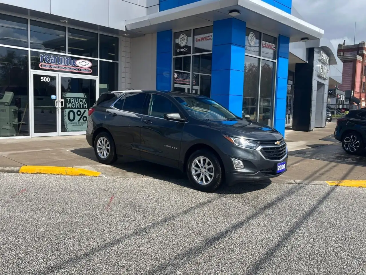Chevrolet Equinox снимка Chevrolet Equinox